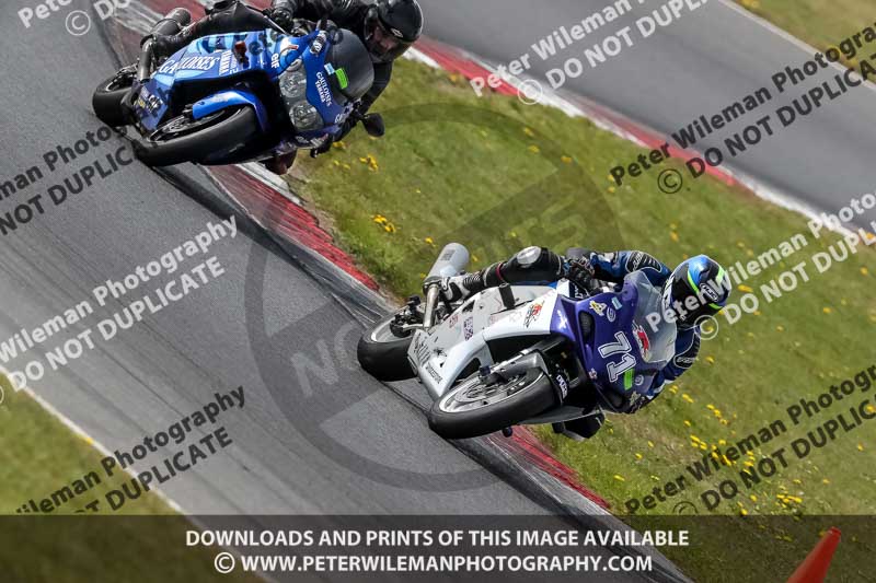 enduro digital images;event digital images;eventdigitalimages;no limits trackdays;peter wileman photography;racing digital images;snetterton;snetterton no limits trackday;snetterton photographs;snetterton trackday photographs;trackday digital images;trackday photos